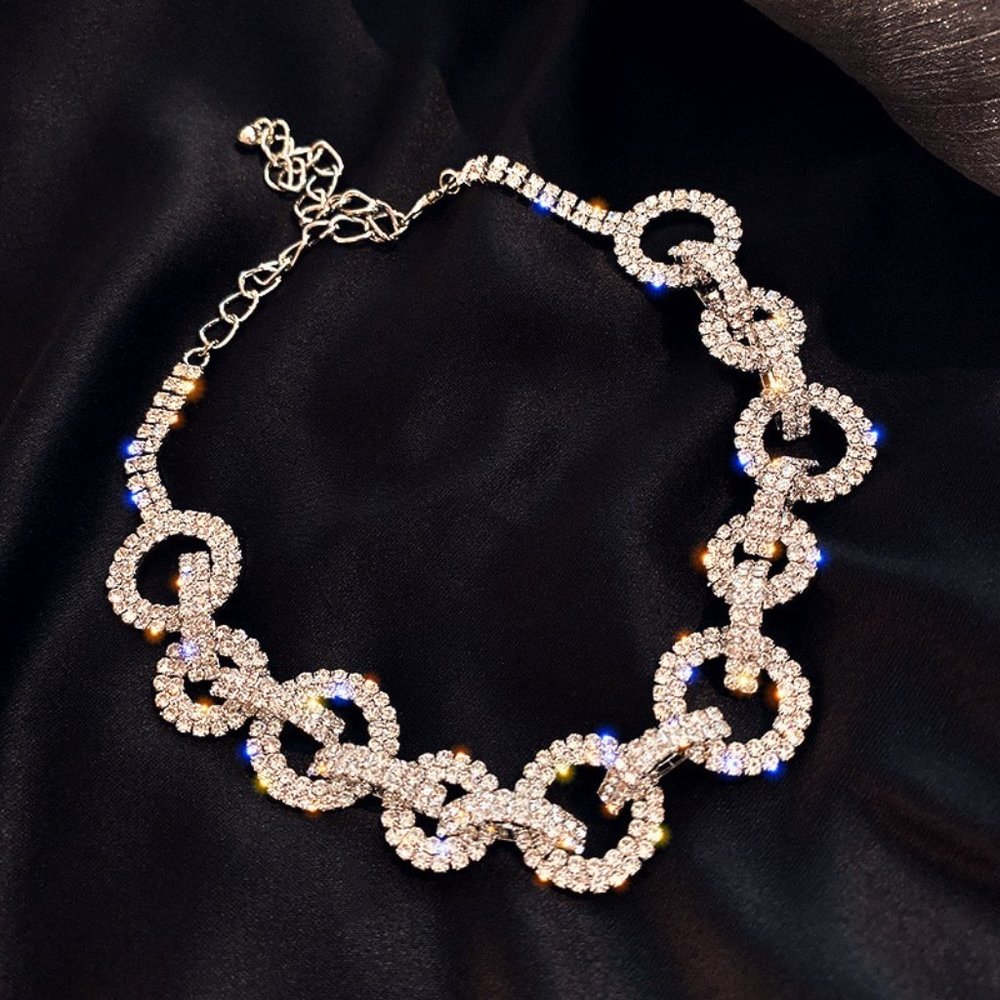 Rhinestone Choker Necklace - Picture 4 of 5